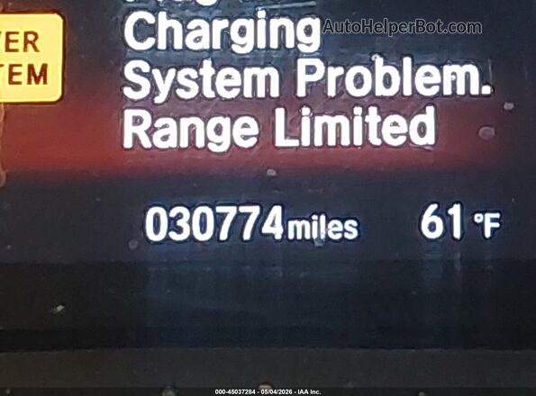 JHMZC5F10JC021439 2018 HONDA CLARITY Red 