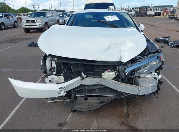 JHMZC5F17JC022930 2018 HONDA CLARITY White Вид спереду