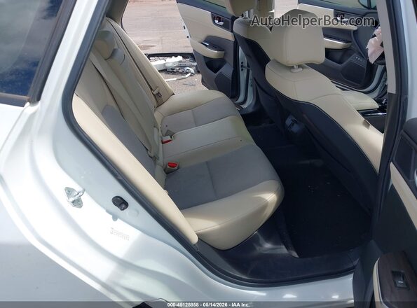 JHMZC5F17JC022930 2018 HONDA CLARITY White Вид наклейки з VIN-кодом