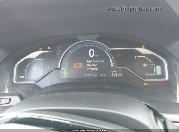 JHMZC5F17JC022930 2018 HONDA CLARITY White Вид задніх сидінь