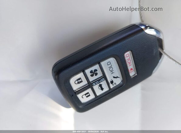 JHMZC5F34KC001732 2019 HONDA CLARITY Белый Вид панели приборов