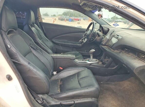 JHMZF1D65GS000034 2016 HONDA CR-Z White Rear seats view