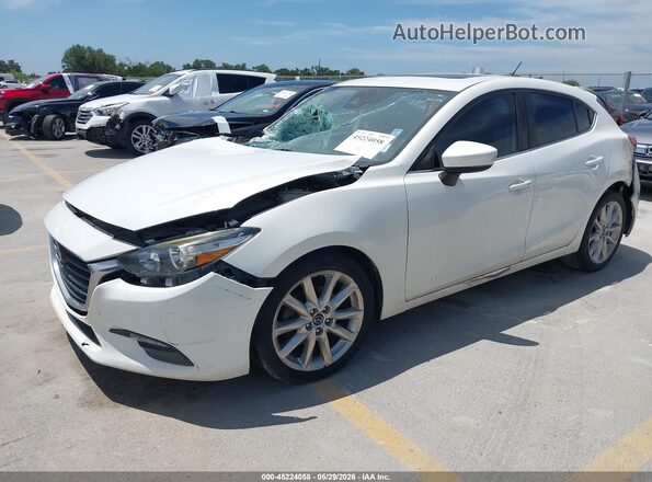 JM1BN1L36H1115715 2017 MAZDA 3 White 