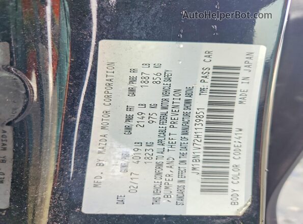 JM1BN1V72H1139851 2017 MAZDA 3 Black 