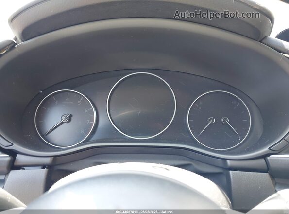JM1BPABM1S1765872 2025 MAZDA 3 White Հետևի նստատեղերի տեսք