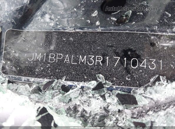 JM1BPALM3R1710431 2024 MAZDA 3 Blue Вид підкапотного простору