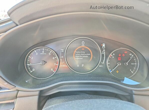 JM1BPALM9K1105416 2019 MAZDA 3 Красный 