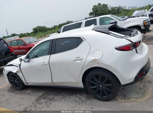 JM1BPAML7M1402628 2021 MAZDA 3 White Widok wnętrza 360 stopni