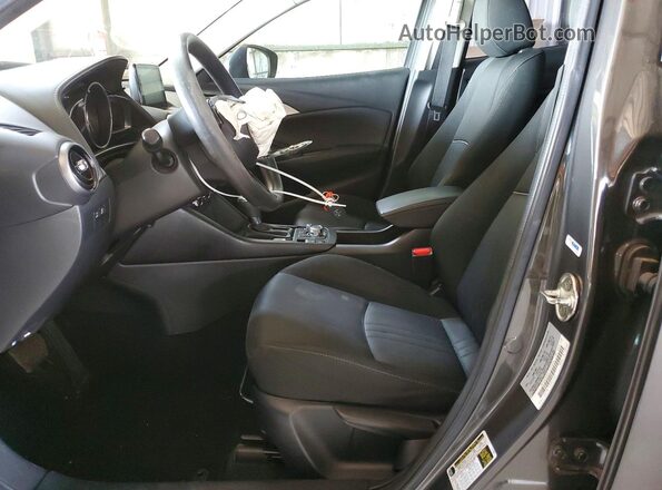 JM1DKDB72L1474818 2020 MAZDA CX-3 Gray წინა სალონის ხედი