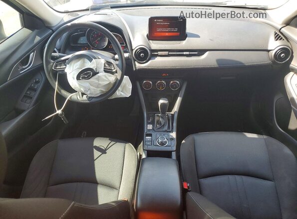JM1DKDB73L1471359 2020 MAZDA CX-3 Gray Widok deski rozdzielczej