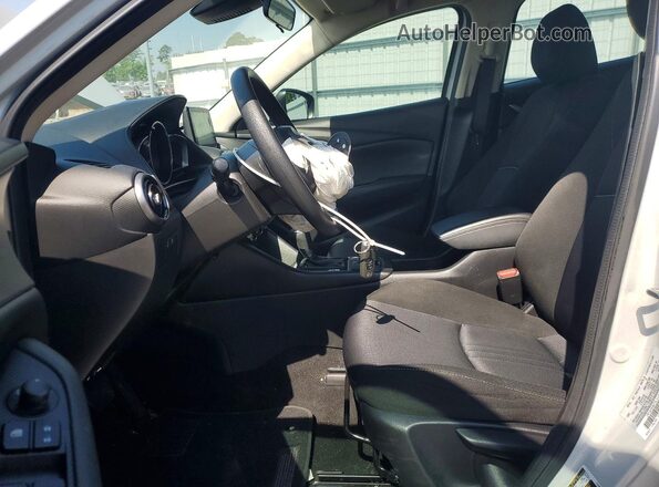 JM1DKDB73L1471359 2020 MAZDA CX-3 Gray Widok wnętrza z przodu