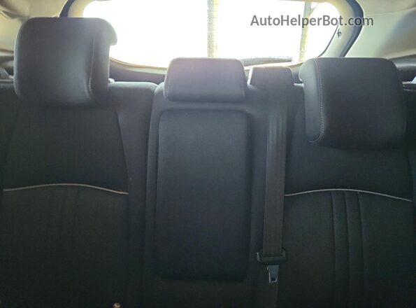 JM1DKDB74K0434065 2019 MAZDA CX-3 Gray Widok tylnych siedzeń