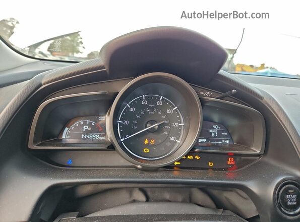 JM1DKDC7XJ0329592 2018 MAZDA CX-3 Silver ხელსაწყოთა პანელის ხედი