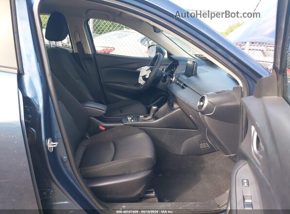 JM1DKFB72K1418937 2019 MAZDA CX-3 Синий Вид салона спереди