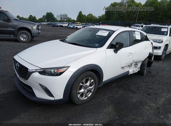 JM1DKFB76G0128519 2016 MAZDA CX-3 White 