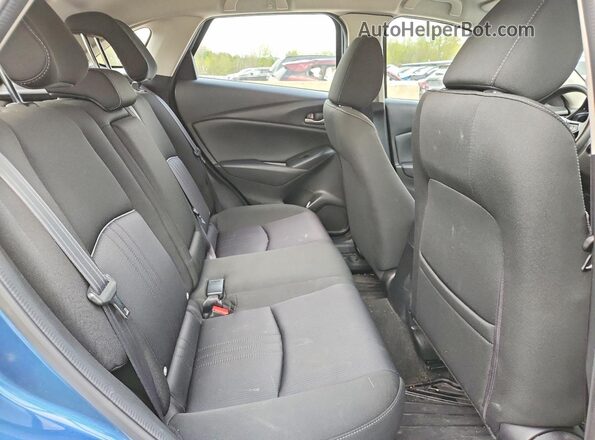 JM1DKFB79L1474200 2020 MAZDA CX-3 Blue Հետևի նստատեղերի տեսք
