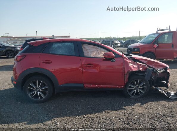 JM1DKFC73H0155984 2017 MAZDA CX-3 Red Rear interior view