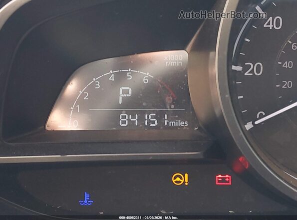JM1DKFC78J1304597 2018 MAZDA CX-3 Silver 
