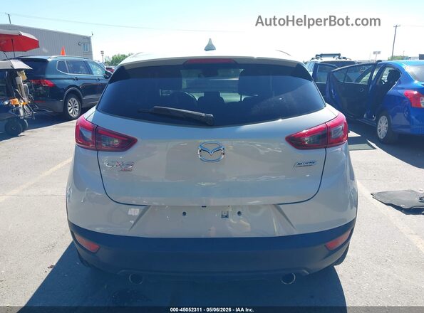 JM1DKFC78J1304597 2018 MAZDA CX-3 Silver 