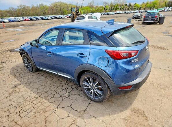 JM1DKFD70J0305926 2018 MAZDA CX-3 Blue 