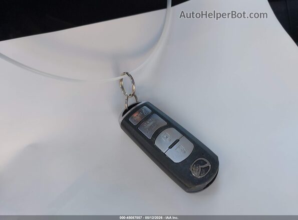 JM1GJ1U57G1460087 2016 MAZDA 6 Navy Առջևի վահանակի տեսք