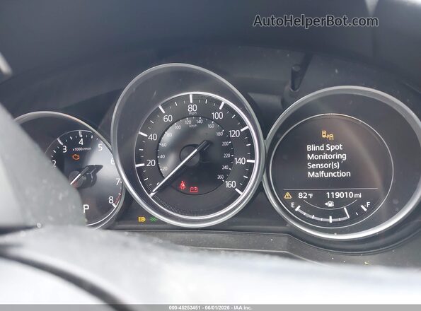 JM1GL1TY0J1315714 2018 MAZDA 6 Red Widok tylnych siedzeń