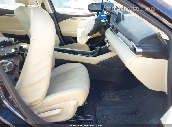 JM1GL1TY7J1314768 2018 MAZDA 6 Black Widok wnętrza z przodu