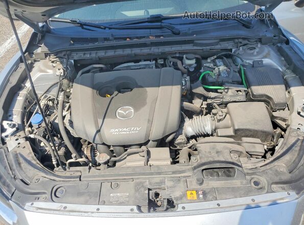 JM1GL1UM0J1336641 2018 MAZDA 6 Silver Widok wnętrza z tyłu
