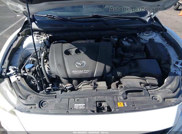 JM1GL1V58H1111367 2017 MAZDA 6 White უკანა ხედი