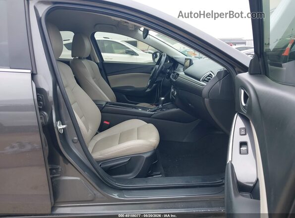 JM1GL1V5XH1112276 2017 MAZDA 6 Gray Widok wnętrza z przodu