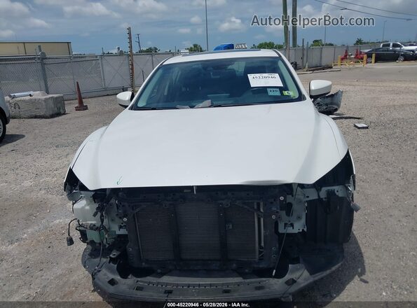 JM1GL1VM2J1334999 2018 MAZDA 6 Белый Вид задней части салона