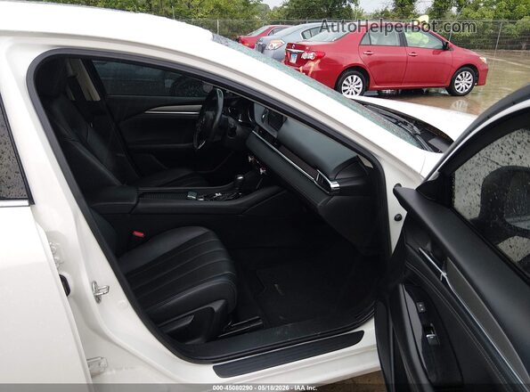 JM1GL1VM2M1608044 2021 MAZDA 6 White Vista interior delantera