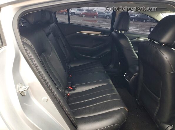 JM1GL1VMXJ1307369 2018 MAZDA 6 Silver უკანა სავარძლების ხედი