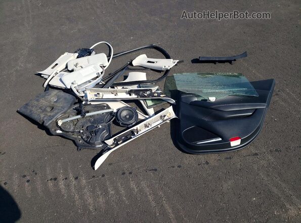 JM1GL1WY3K1505987 2019 MAZDA 6 Gray Engine compartment view