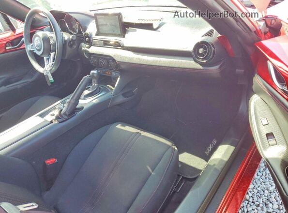 JM1NDAL71J0203537 2018 MAZDA MX-5 Бордовый Вид панели приборов