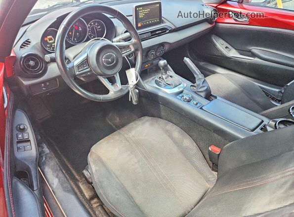 JM1NDAL77H0105140 2017 MAZDA MX-5 Red Առջևի վահանակի տեսք