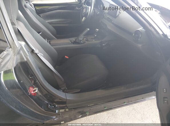 JM1NDAL78J0202921 2018 MAZDA MX-5 MIATA RF Black Vista interior delantera