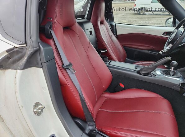 JM1NDAM71L0416490 2020 MAZDA MX-5 White Widok tylnych siedzeń