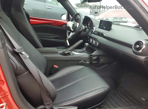 JM1NDAM71S0655200 2025 MAZDA MX-5 Red Вид задніх сидінь
