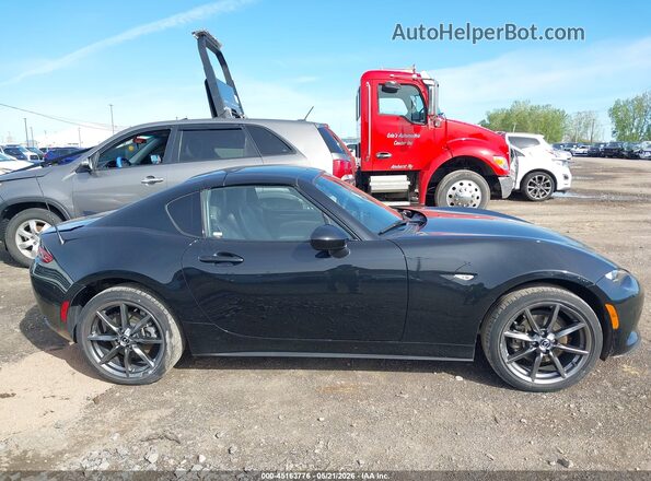 JM1NDAM73H0106655 2017 MAZDA MX-5 MIATA RF Black Widok wnętrza z tyłu