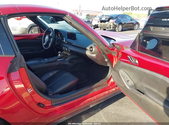 JM1NDAM75S0660741 2025 MAZDA MX-5 MIATA RF Red Սալոնի դիմացի տեսք