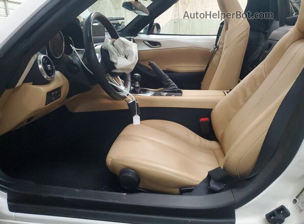 JM1NDAM7XR0608807 2024 MAZDA MX-5 White Սալոնի դիմացի տեսք