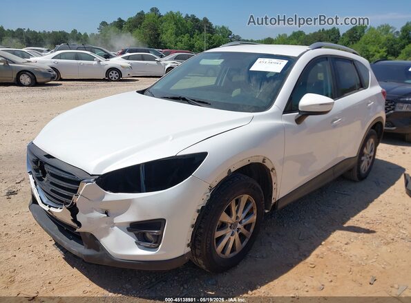 JM3KE2CYXG0740647 2016 MAZDA CX-5 Белый Передняя левая четверть