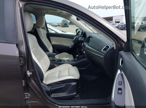 JM3KE2DY1G0811331 2016 MAZDA CX-5 Gray წინა სალონის ხედი