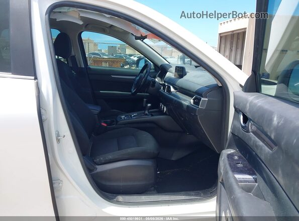 JM3KFABM5K1699014 2019 MAZDA CX-5 Белый Вид салона спереди