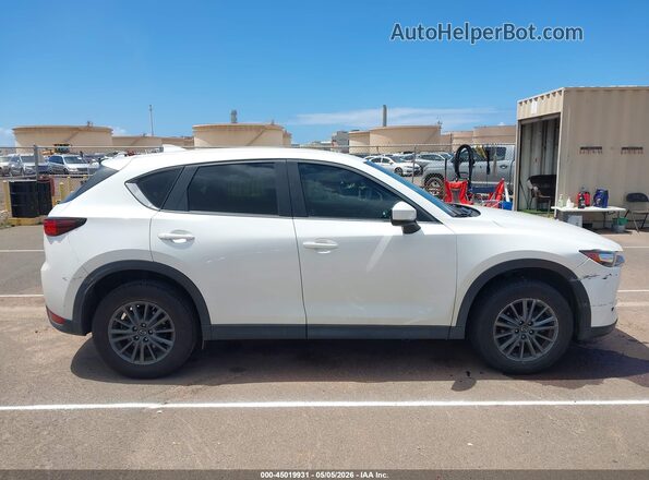 JM3KFABM5K1699014 2019 MAZDA CX-5 Белый Вид задней части салона