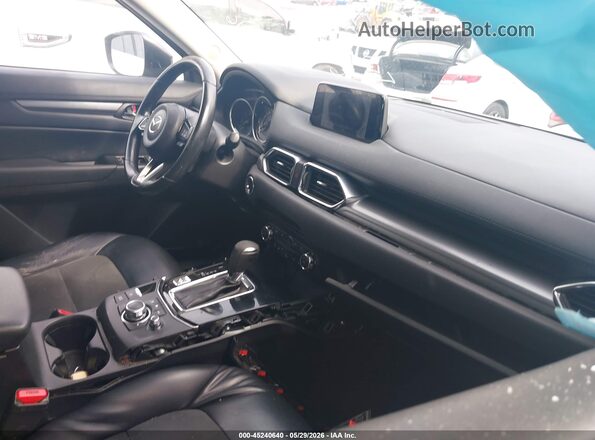 JM3KFACM9J1316446 2018 MAZDA CX-5 Black Widok wnętrza z przodu