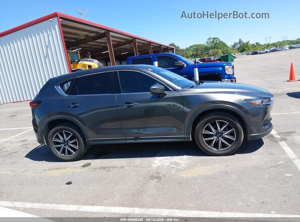 JM3KFADM7J1381682 2018 MAZDA CX-5 Gray Widok wnętrza z tyłu