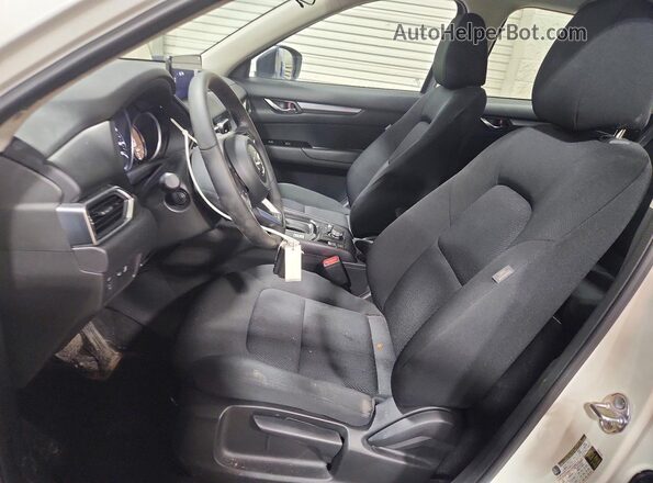 JM3KFBAL6S0760312 2025 MAZDA CX-5 Белый Вид салона спереди