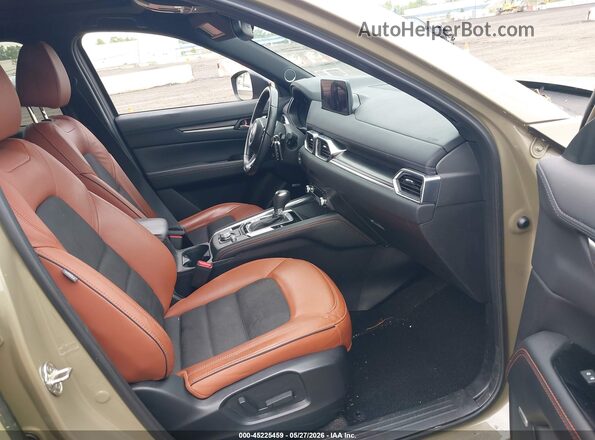 JM3KFBAY9R0368964 2024 MAZDA CX-5 Зеленый Вид салона спереди